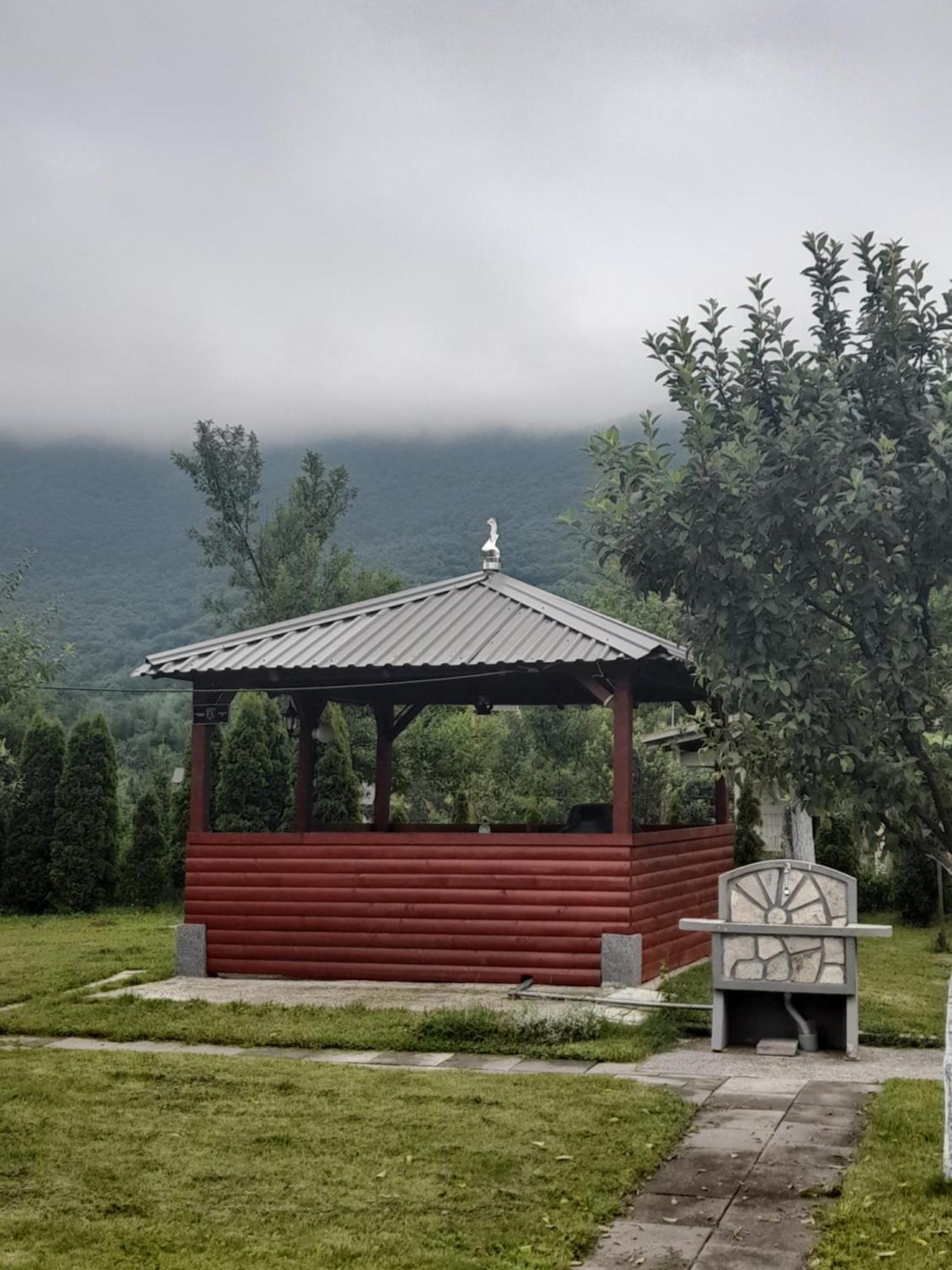 Villa Usivak For Green Quiet Holiday Near Sarajevo#Travellerawards2025 外观 照片