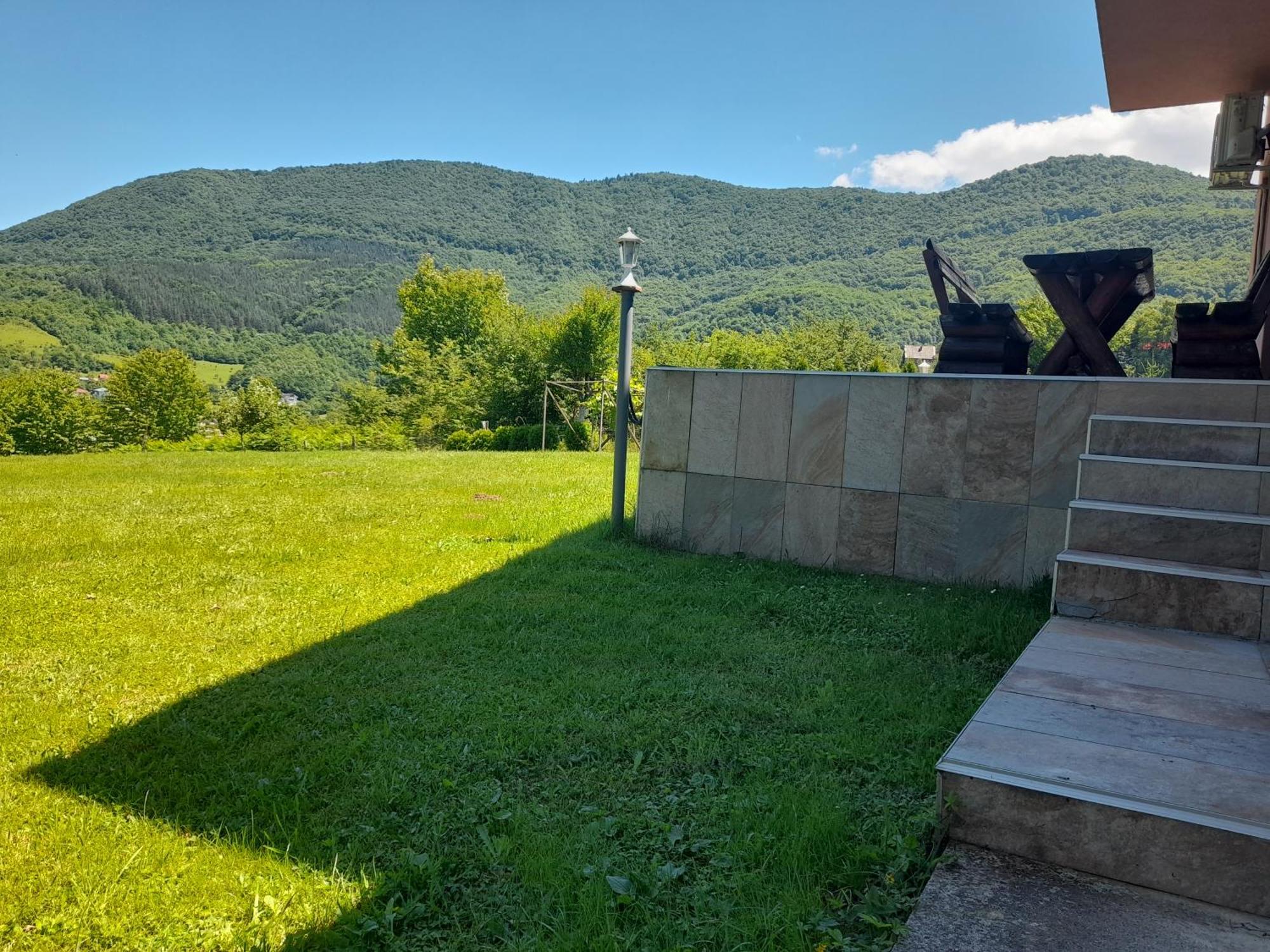 Villa Usivak For Green Quiet Holiday Near Sarajevo#Travellerawards2025 外观 照片