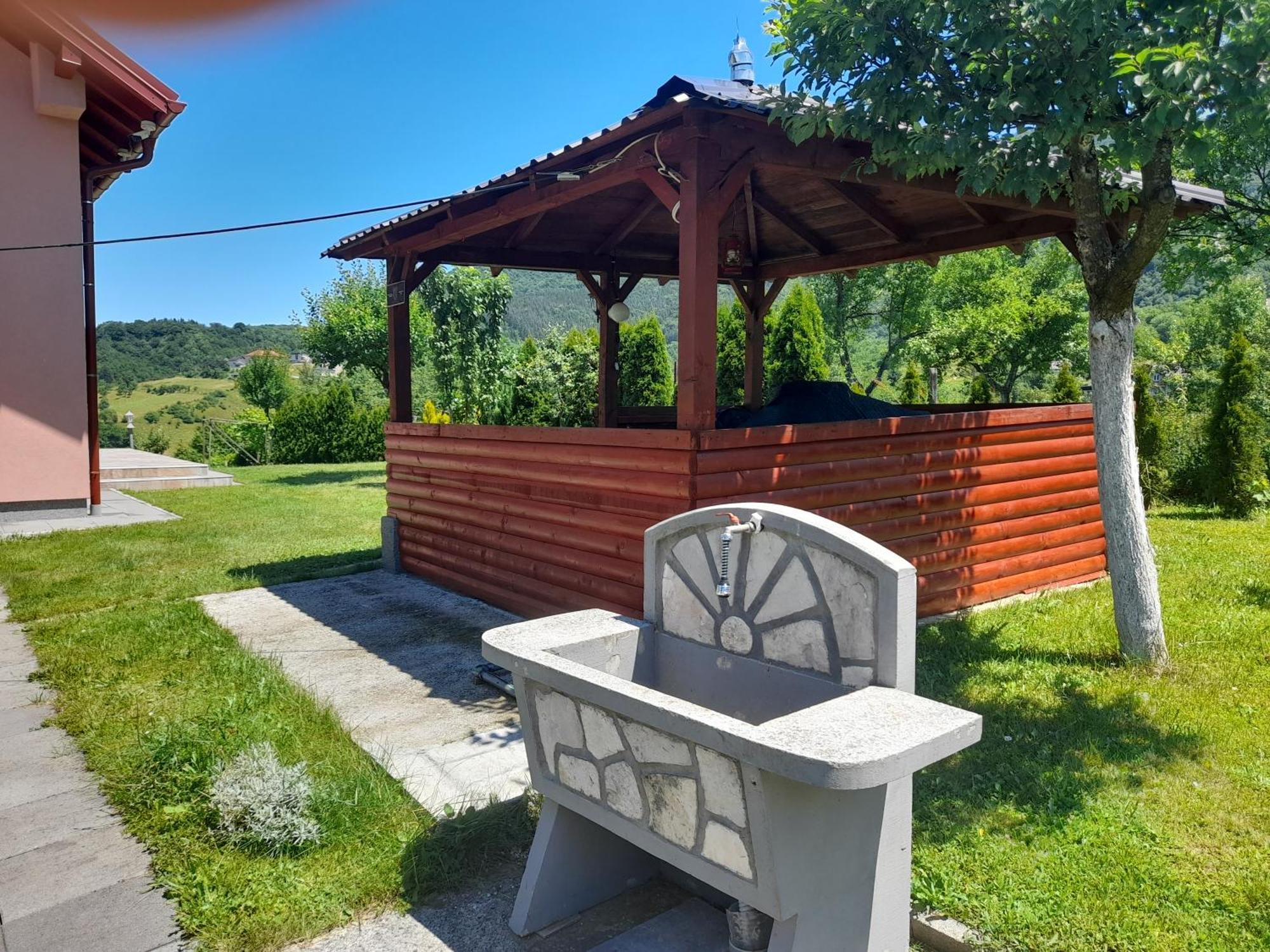 Villa Usivak For Green Quiet Holiday Near Sarajevo#Travellerawards2025 外观 照片