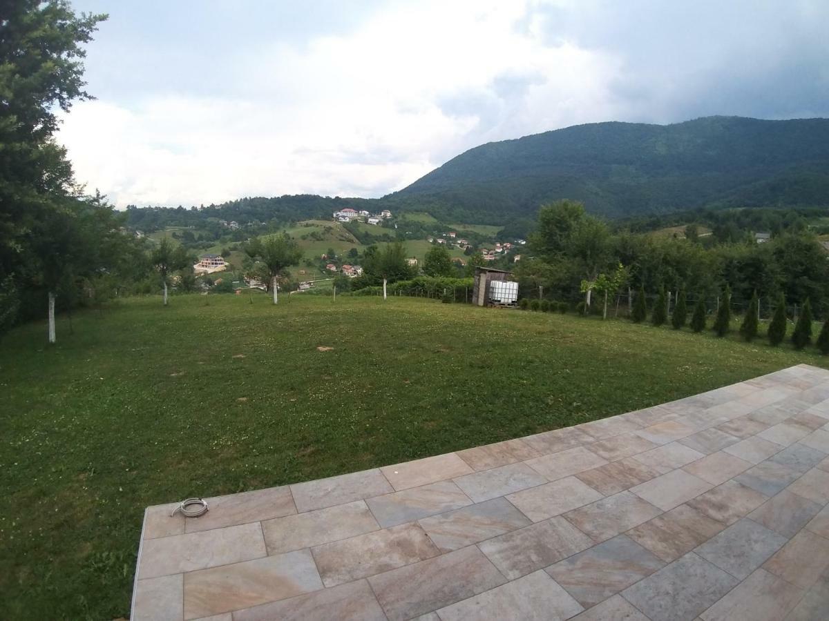 Villa Usivak For Green Quiet Holiday Near Sarajevo#Travellerawards2025 外观 照片